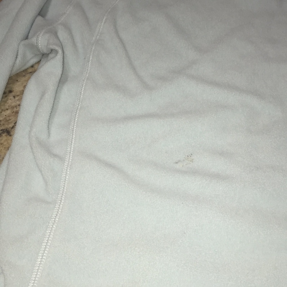 Columbia Pullover - Picture 5 of 6